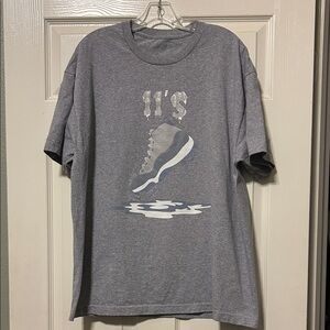 Grail gray 11’s tee. XL